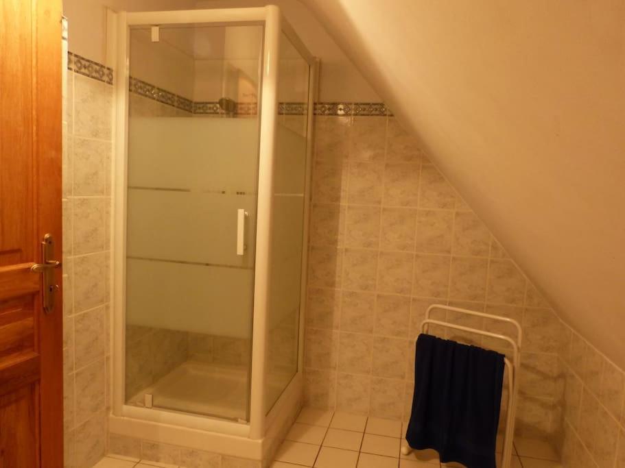 Studio Dans Une Chaumiere De Caractere Baud Esterno foto