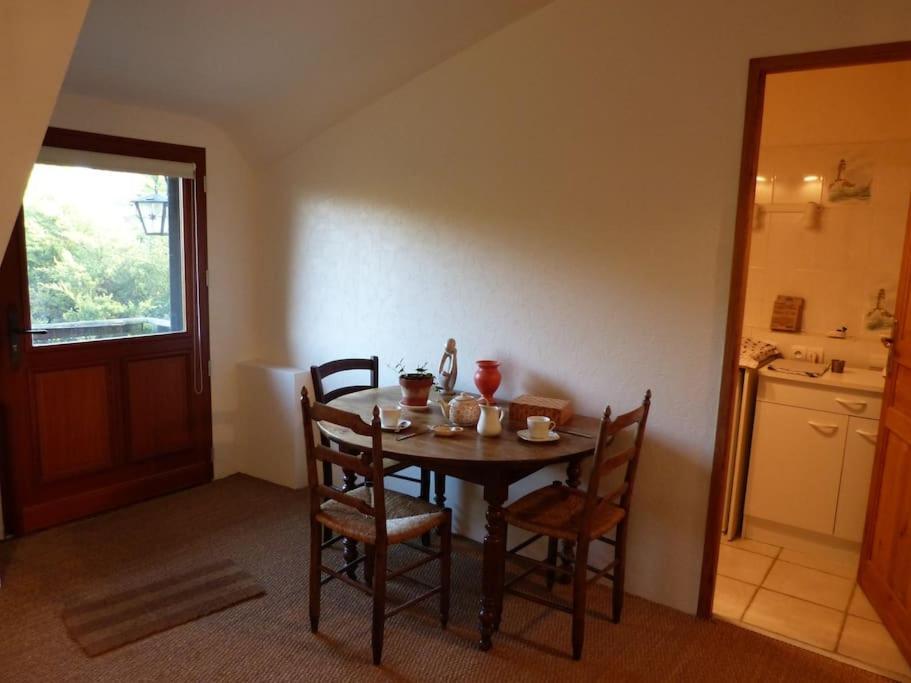 Studio Dans Une Chaumiere De Caractere Baud Esterno foto
